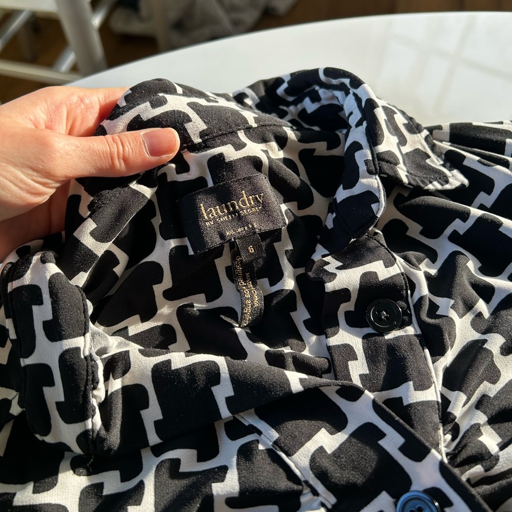 90’s Laundry by Shelli Segal Black and White Dress